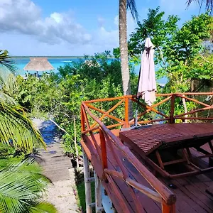 Homestay Ensueno, Lagoon Private Front