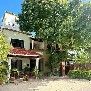 El Roble מלון